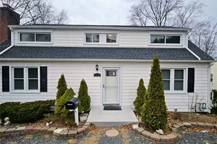 218 Warren Ave, Mamaroneck, NY 10543 - Photo 2