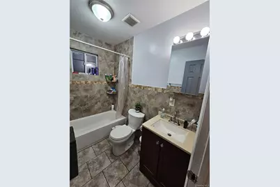 11 Jefferson Street, Copiague, NY 11726 - Photo 6