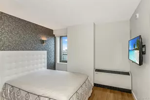 39-16 Prince St, Flushing, NY 11354 - Photo 16