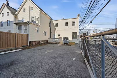 80 Lincoln Avenue, Pelham, NY 10803 - Photo 24