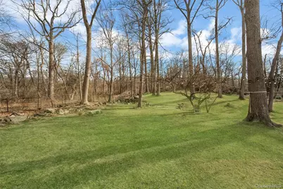 11 Meadowlark Road, Rye Brook, NY 10573 - Photo 2