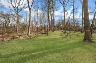 11 Meadowlark Rd, Rye Brook, NY 10573 - Photo 2