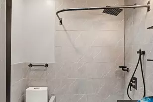 139 Milford St, Brooklyn, NY 11208 - Photo 4