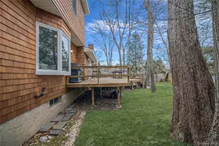 108 Dogwood Rd, Port Jefferson, NY 11777 - Photo 8