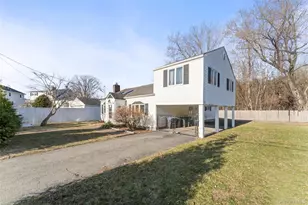 9 Babbitt Ct, Elmsford, NY 10523 - Photo 2