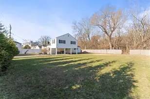 9 Babbitt Ct, Elmsford, NY 10523 - Photo 12