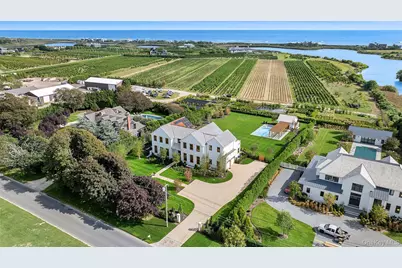 522 Wickapogue Road, Southampton, NY 11968 - Photo 2