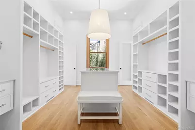 522 Wickapogue Road, Southampton, NY 11968 - Photo 10