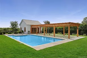 522 Wickapogue Rd, Southampton, NY 11968 - Photo 46