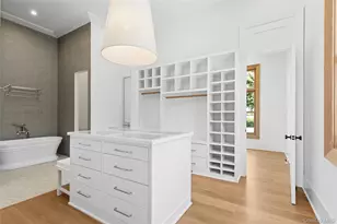 522 Wickapogue Rd, Southampton, NY 11968 - Photo 12