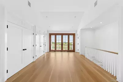 522 Wickapogue Road, Southampton, NY 11968 - Photo 18