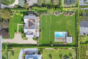 522 Wickapogue Rd, Southampton, NY 11968 - Photo 6