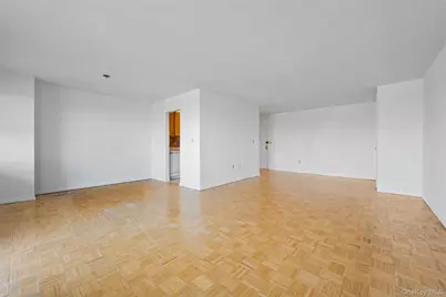1841 Central Park Avenue #18P, Yonkers, NY 10710 - Photo 4