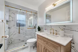 9 Valley View Dr, Yonkers, NY 10710 - Photo 20