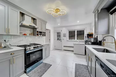 9 Valley View Drive, Yonkers, NY 10710 - Photo 10