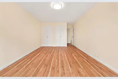 70-25 Yellowstone Boulevard #3U, Forest Hills, NY 11375 - Photo 18