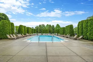 10 Louden Loop, Mount Sinai, NY 11766 - Photo 32