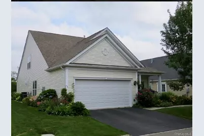 10 Louden Loop, Mount Sinai, NY 11766 - Photo 4