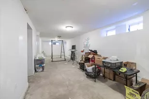 34 Reyam Rd, Lynbrook, NY 11563 - Photo 26