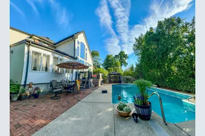 34 Reyam Road, Lynbrook, NY 11563 - Photo 34