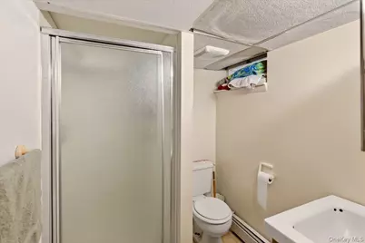 52 Central Avenue, Patchogue, NY 11772 - Photo 18