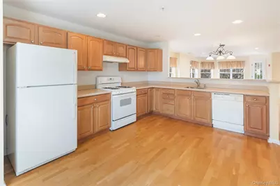 121 Northview Court, Peekskill, NY 10566 - Photo 10