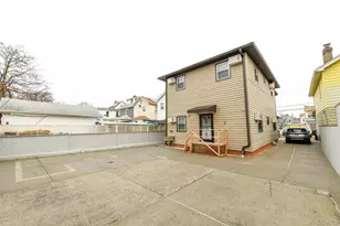 97-22 127th St, Richmond Hill, NY 11419 - Photo 4