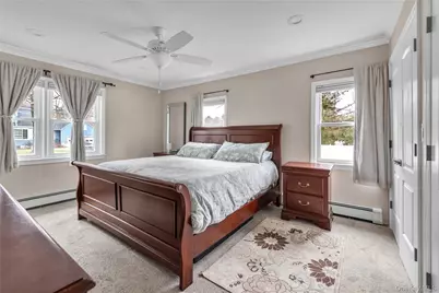 19 Alyssum Avenue, Huntington, NY 11743 - Photo 18