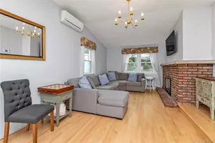 19 Alyssum Ave, Huntington, NY 11743 - Photo 10