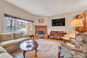 1019 Vincent Ave, Bronx, NY 10465 - Photo 8