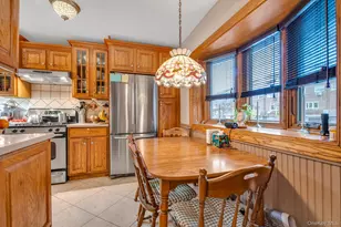 1019 Vincent Ave, Bronx, NY 10465 - Photo 24