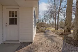 4 Dutch Ct, West Nyack, NY 10994 - Photo 10