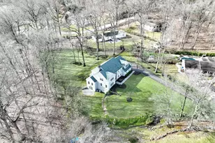 10 Dogwood Ln, West Nyack, NY 10994 - Photo 2