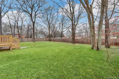 2 Cheshire Drive, Farmingville, NY 11738 - Photo 20