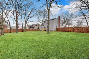 2 Cheshire Dr, Farmingville, NY 11738 - Photo 22