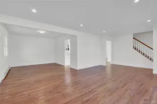 2 Cheshire Dr, Farmingville, NY 11738 - Photo 6