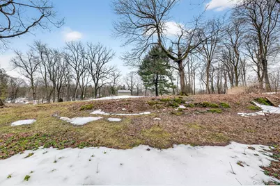 46 Stephanie Lane, Poughkeepsie, NY 12603 - Photo 30