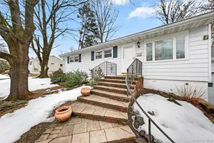 46 Stephanie Ln, Poughkeepsie, NY 12603 - Photo 4