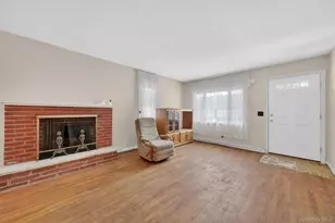 46 Stephanie Ln, Poughkeepsie, NY 12603 - Photo 6