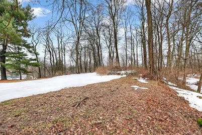 46 Stephanie Lane, Poughkeepsie, NY 12603 - Photo 32
