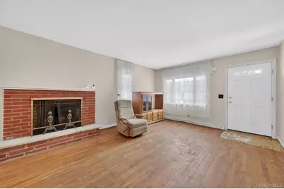 46 Stephanie Lane, Poughkeepsie, NY 12603 - Photo 10