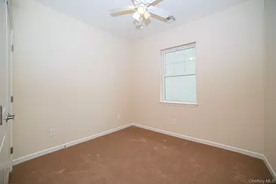 6 Sophia Court, West Babylon, NY 11704 - Photo 4