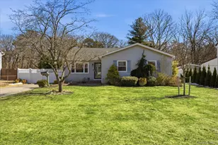 245 Norma Ave, West Islip, NY 11795 - Photo 2