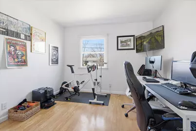 245 Norma Avenue, West Islip, NY 11795 - Photo 18