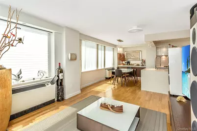 3916 Prince Street #PHA, Flushing, NY 11354 - Photo 4