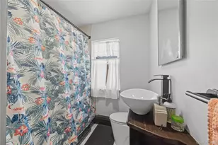 37 Moquette Row S, Yonkers, NY 10703 - Photo 12