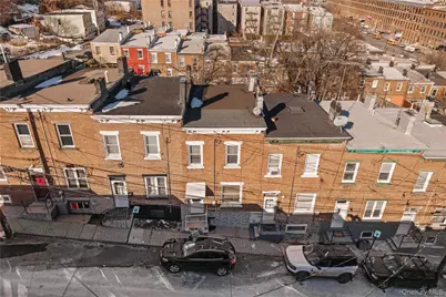 37 Moquette Row S, Yonkers, NY 10703 - Photo 2