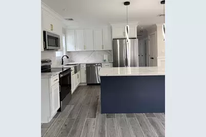 11 Bayview Avenue, Lawrence, NY 11559 - Photo 8