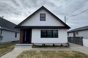 11 Bayview Ave, Lawrence, NY 11559 - Photo 2