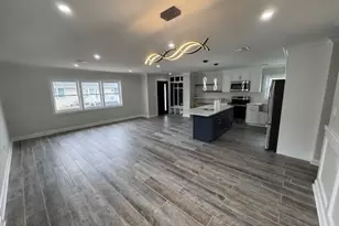 11 Bayview Ave, Lawrence, NY 11559 - Photo 4